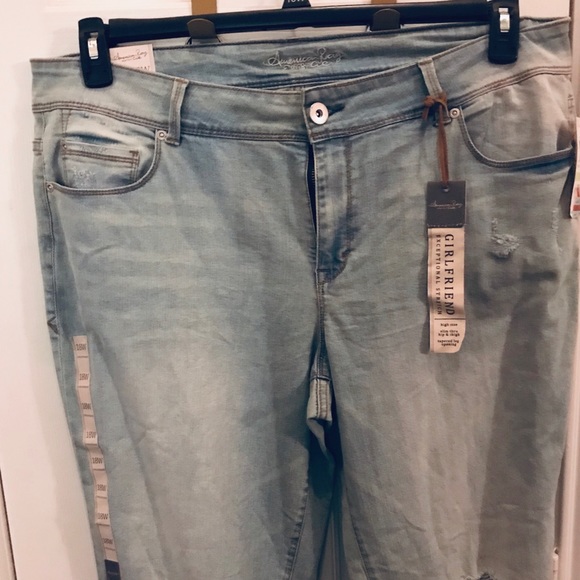 American Rag Girlfriend Fit Cropped Jeans - Picture 3 of 6